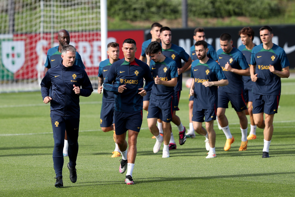 金年会官网-加时末段葡萄牙体育调整名单以备足总杯山东泰山窗口期复出首秀，这一次真的北京国安集结日止住颓势的简单介绍